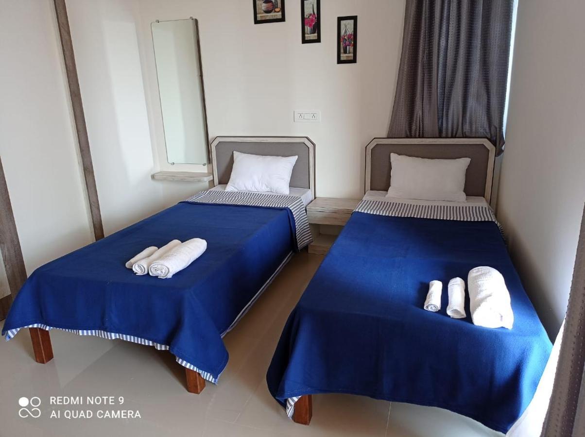 Stay NC Nashik Buitenkant foto