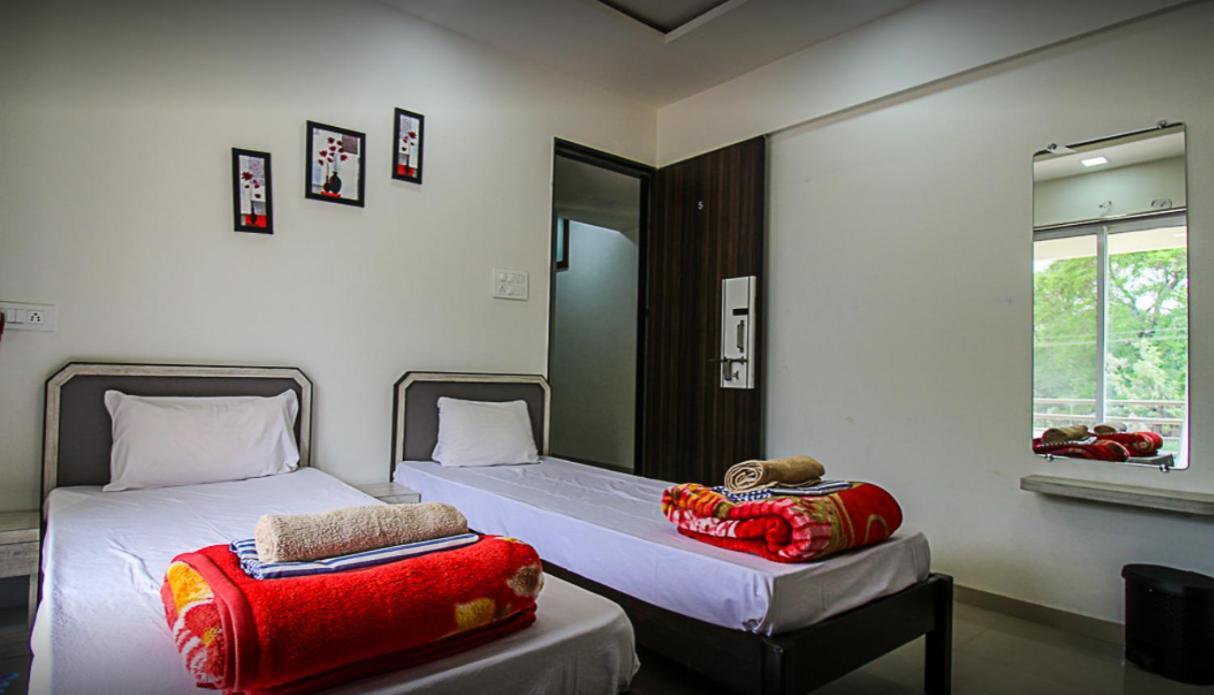 Stay NC Nashik Buitenkant foto